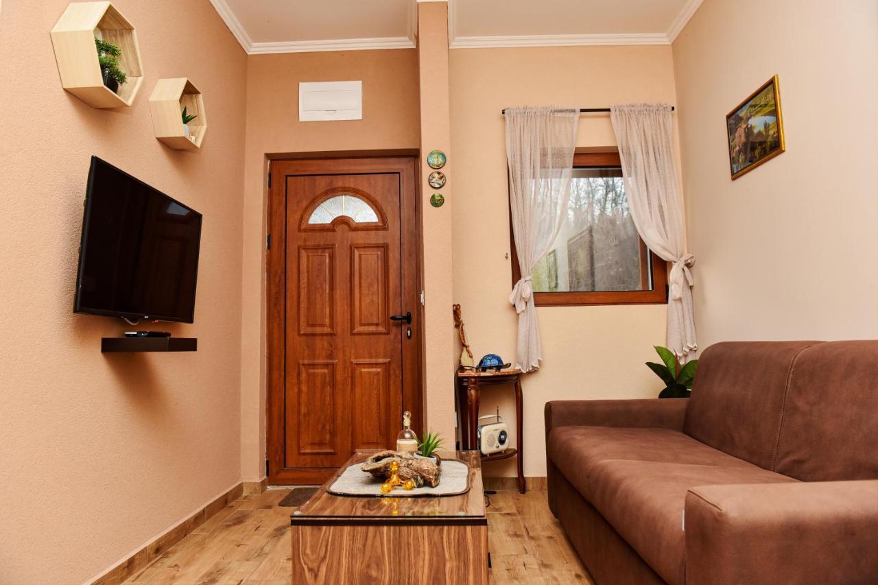 Monte Apartment
